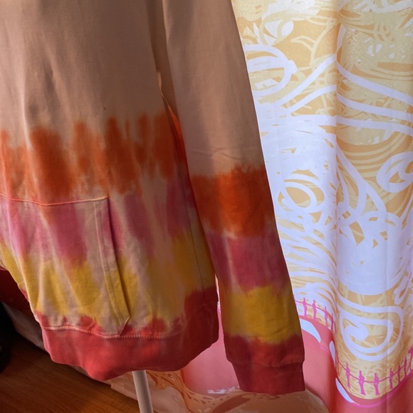 BLOOM + POP TIE DYE LIGHT WEIGHT TERRY CLOTHE HOODIE - Picture 2 of 4